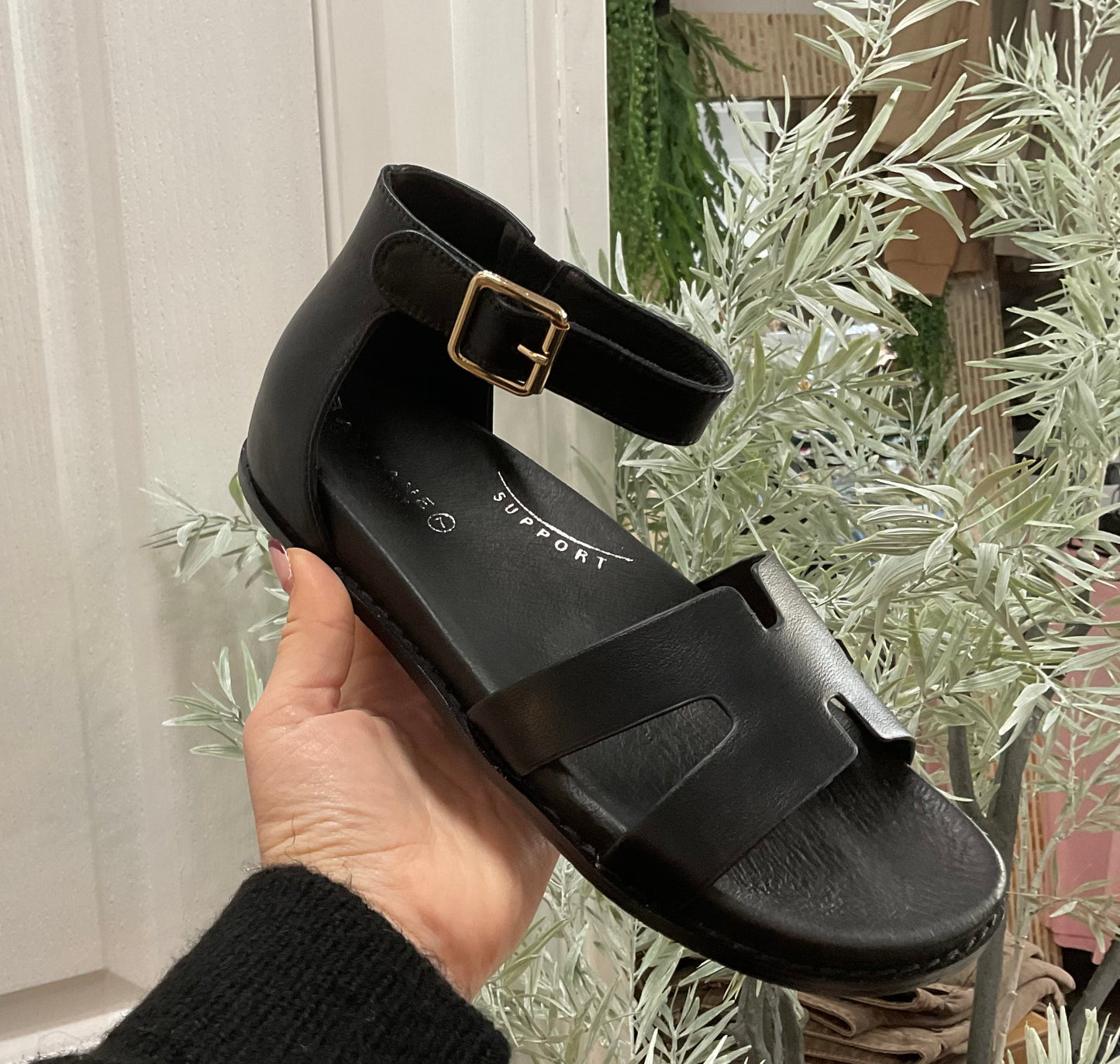 Ziggy blk sandal