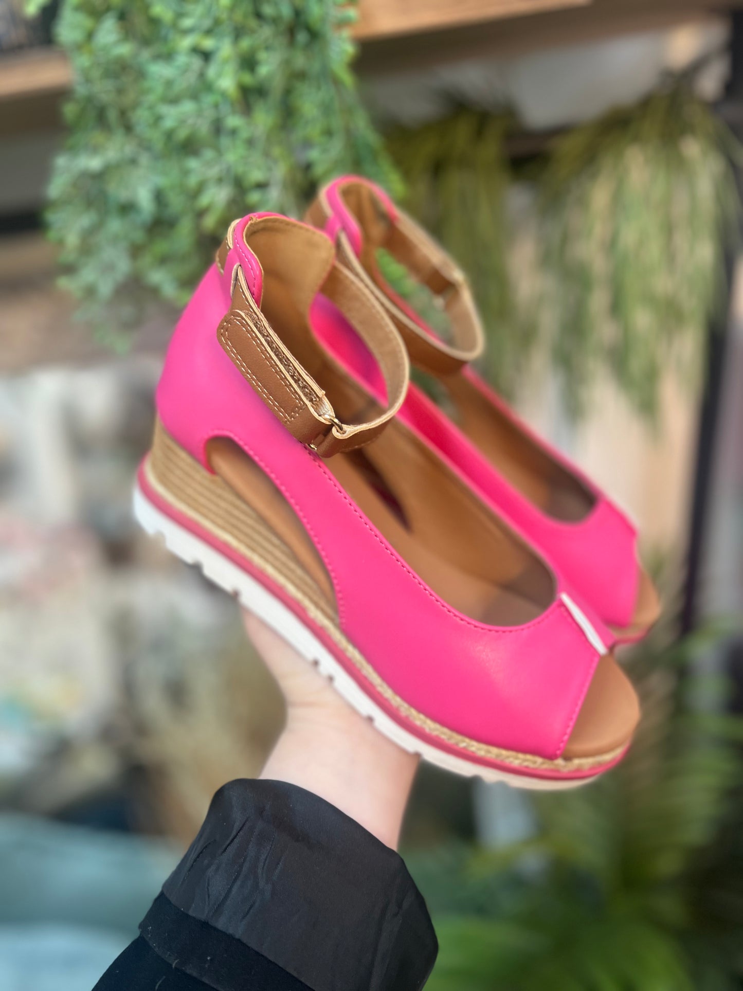 Rove Fuchsia
