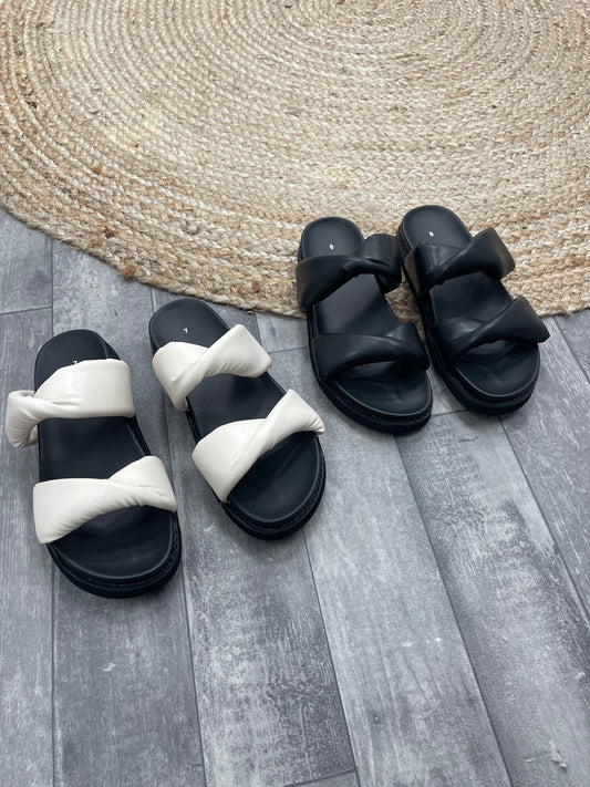 Abbie Slides - Emelda's Shoes