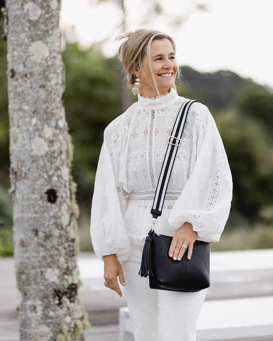 Kasey Black Strap Bag - Emelda's Shoes