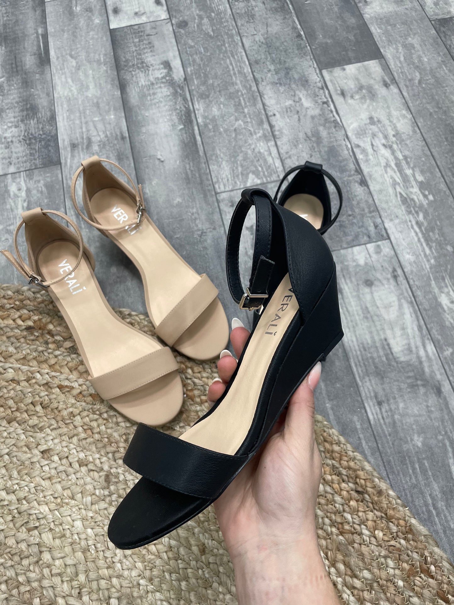 Kiss Wedge Heel - Emelda's Shoes