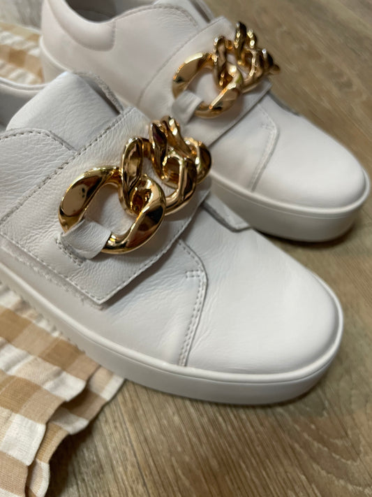 Layan Sneaker - Emelda's Shoes