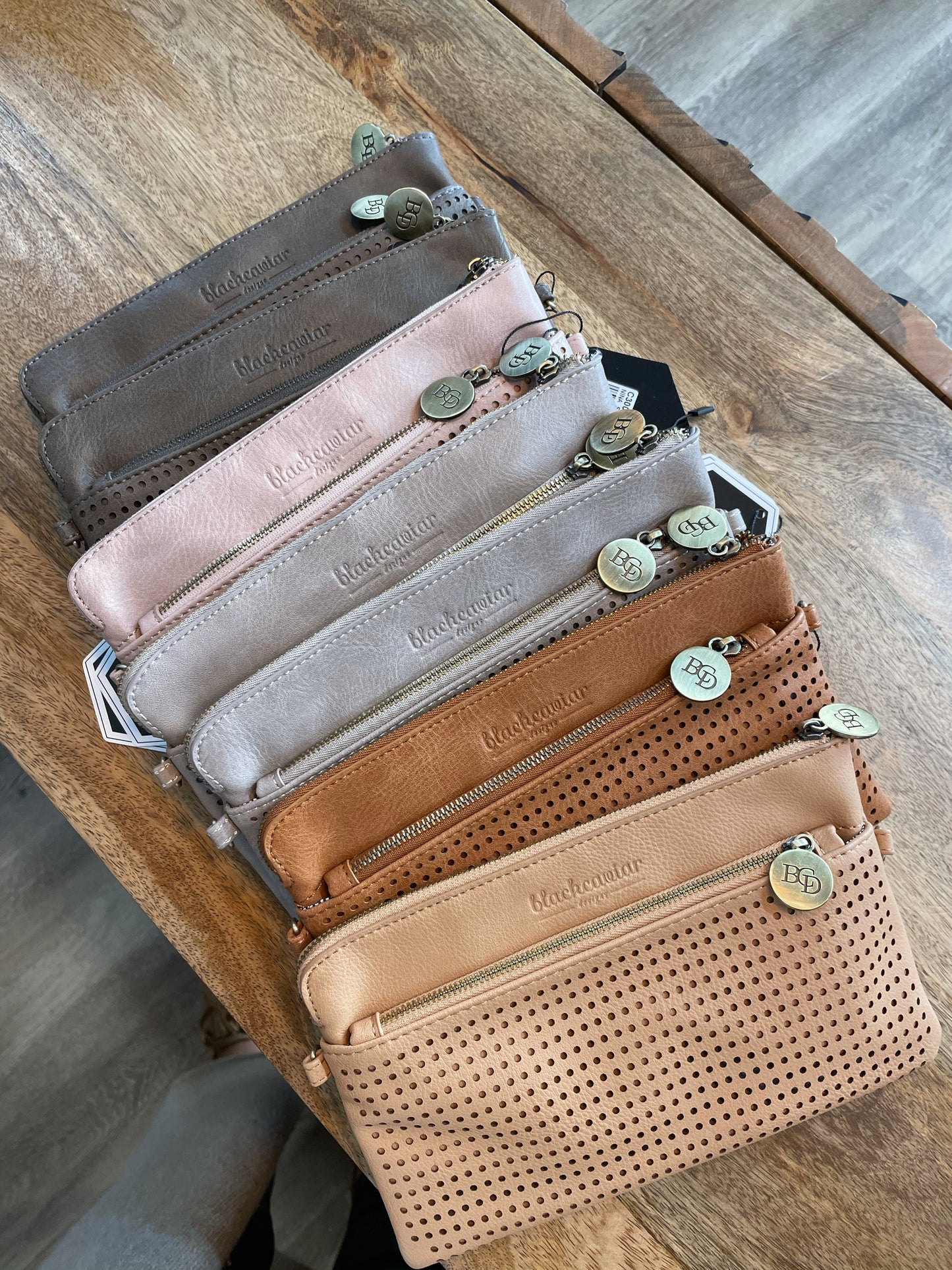Nina Clutch/ Crossbody Bag - Emelda's Shoes