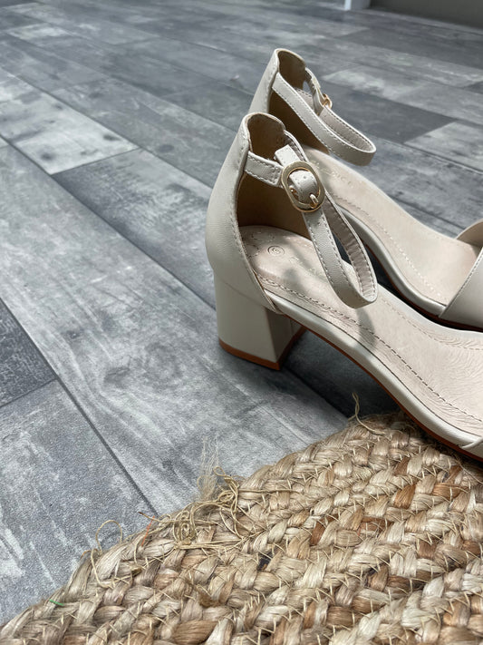 Adoor Nude Heel - Emelda's Shoes