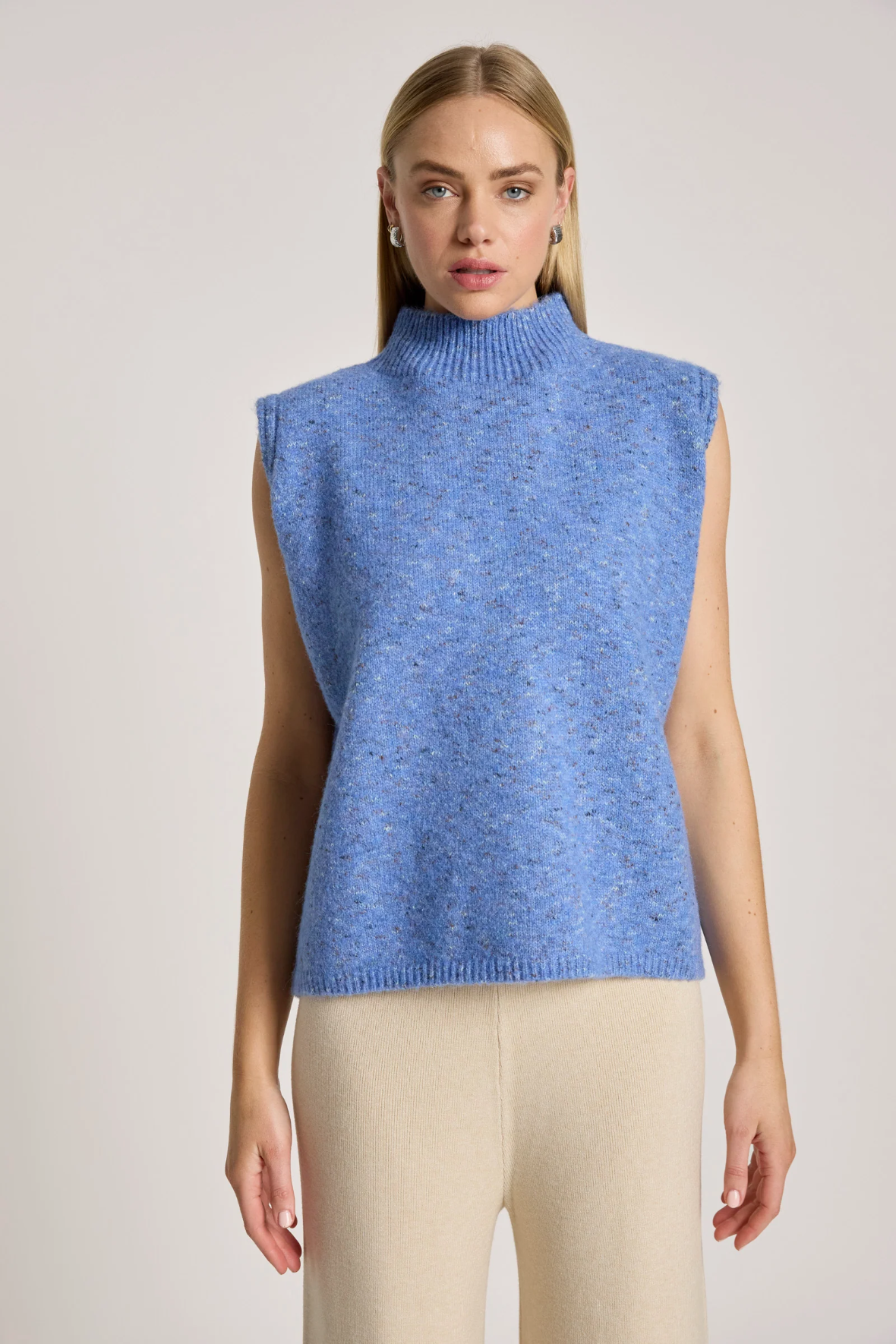 Zarda Knit Vest Lake - Emelda's Shoes