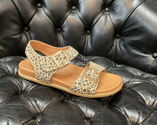 Leopard sandal