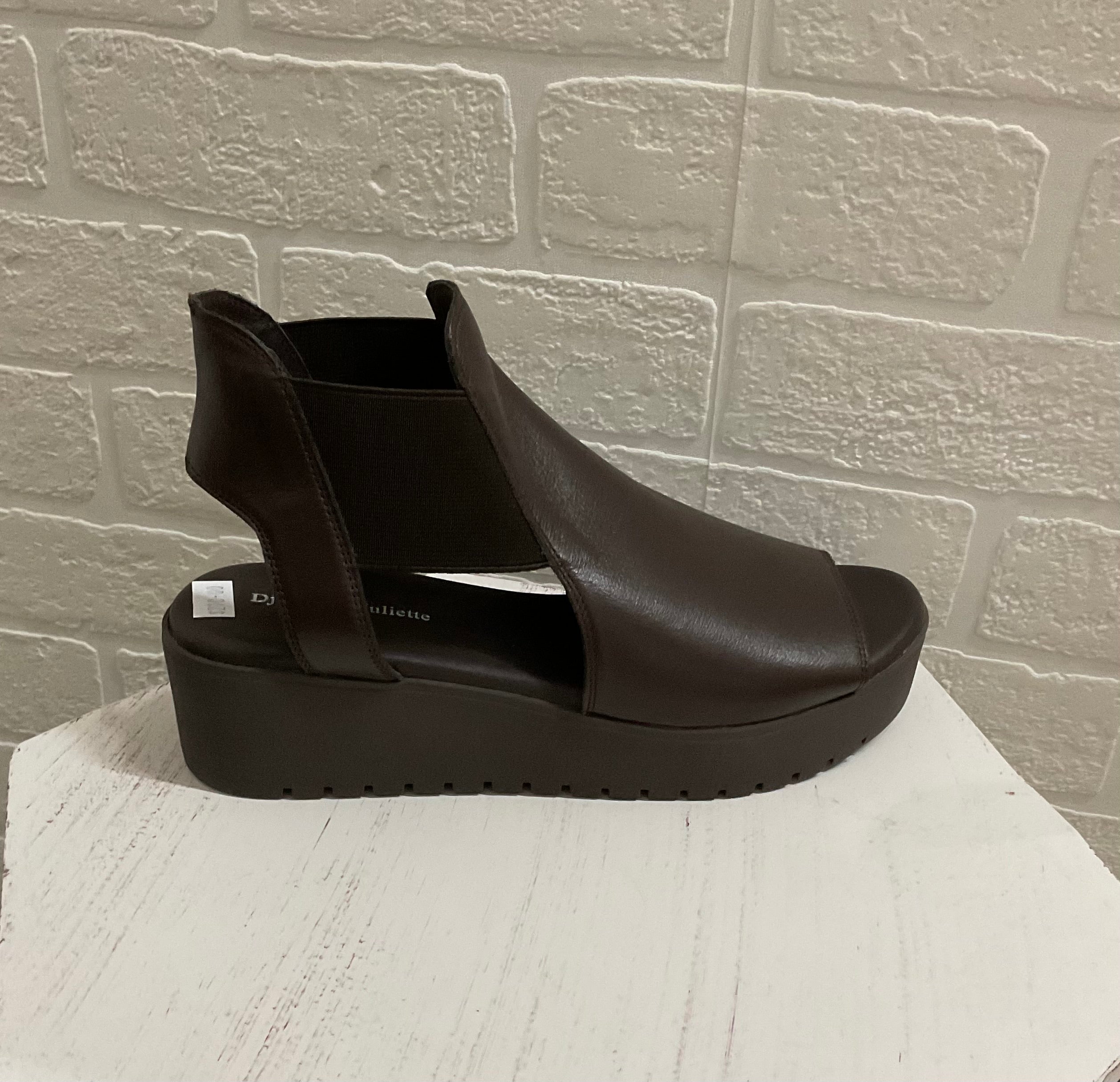 Ozie-Choc-Choc Sole