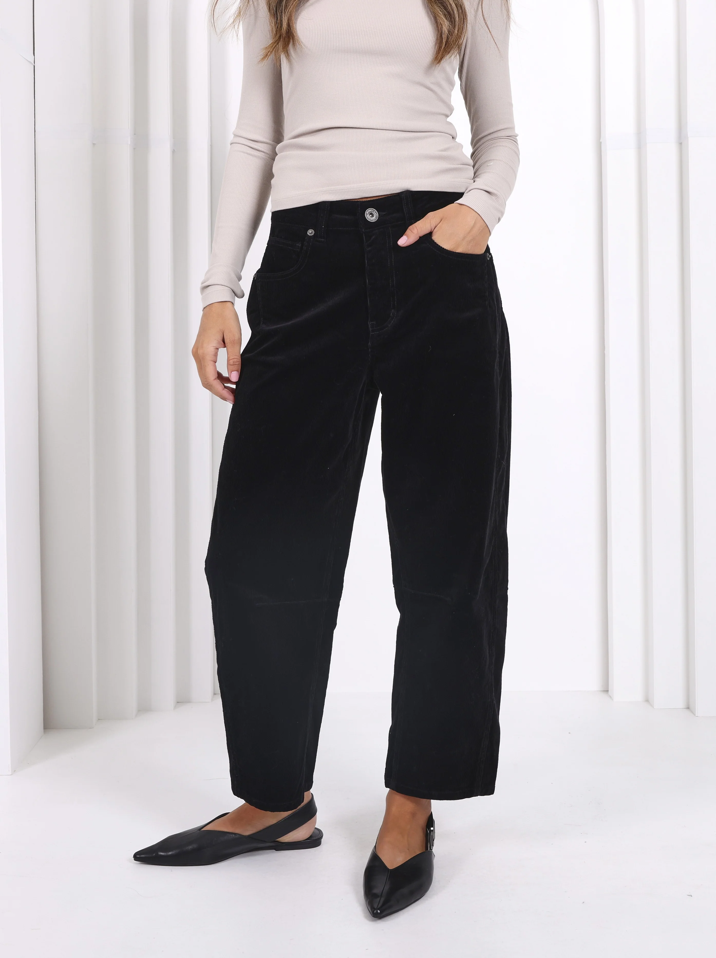 Toni Barrel Jean Black Corduroy - Emelda's Shoes
