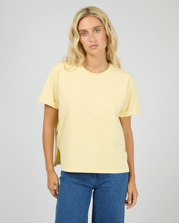 Washed tee lemon