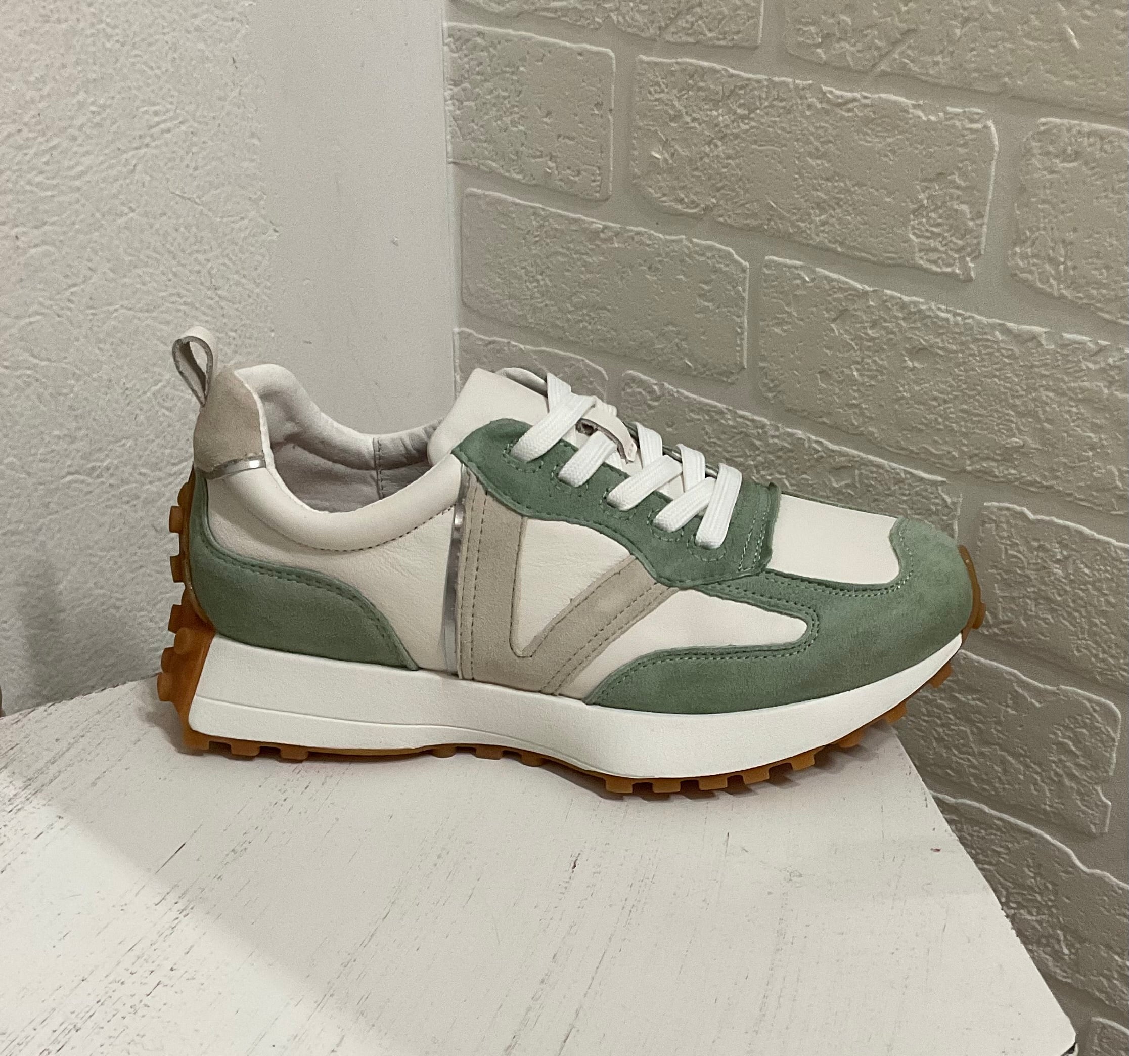 Orange-Light Green