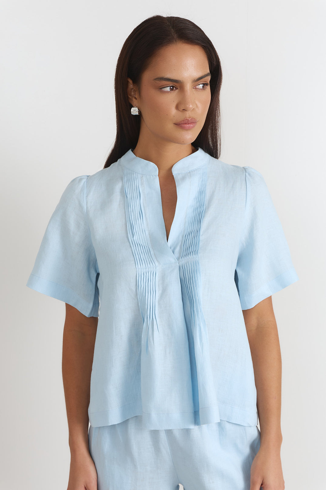 Percy Pleated Linen Blue