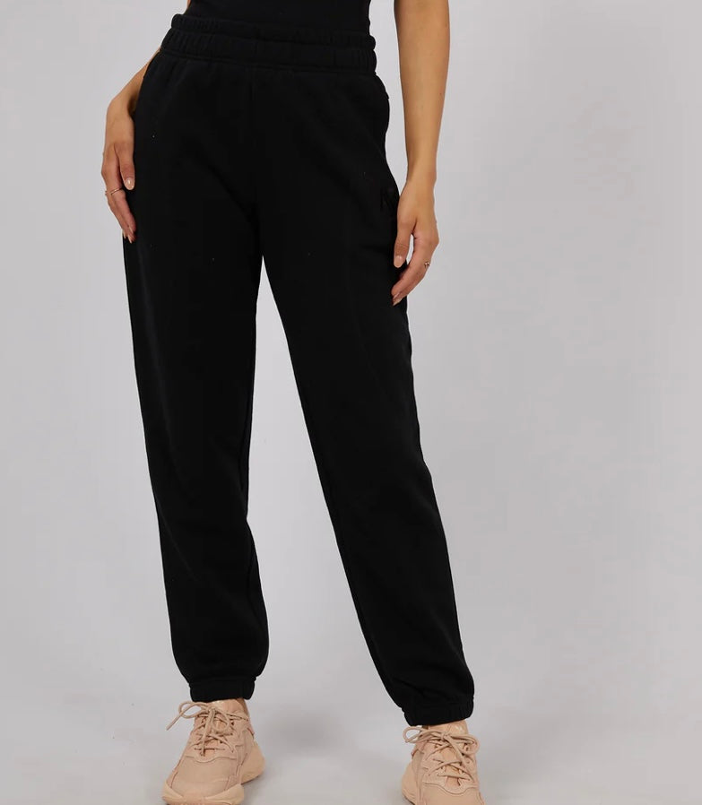 Active tonal track pant black