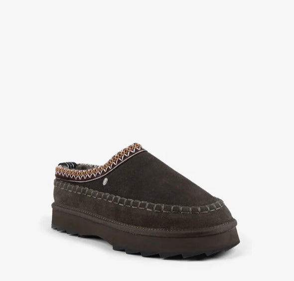 Sharky Adventure Scuff Olive - Emelda's Shoes
