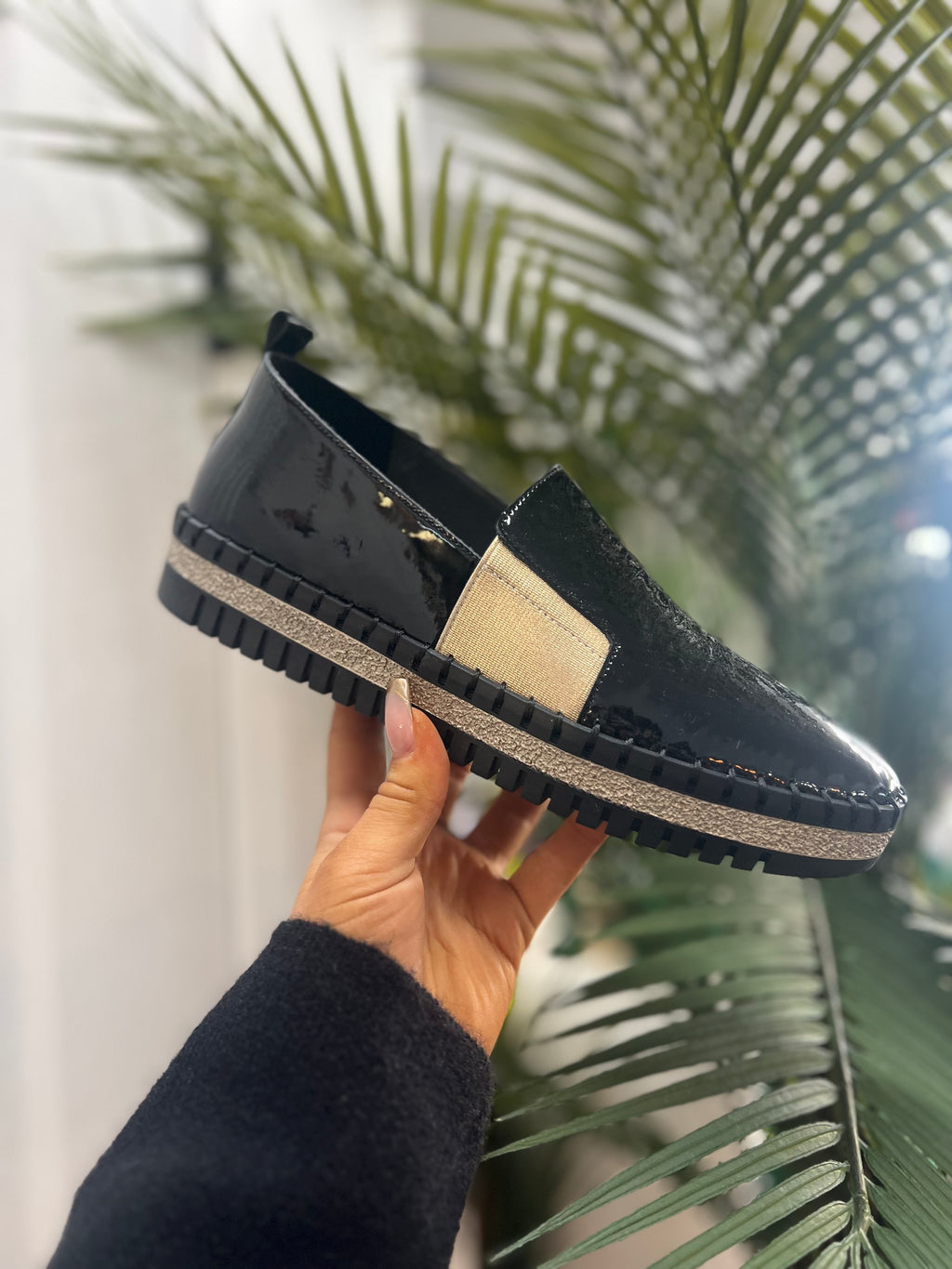 Manville Black/Gold Patent - Emelda's Shoes