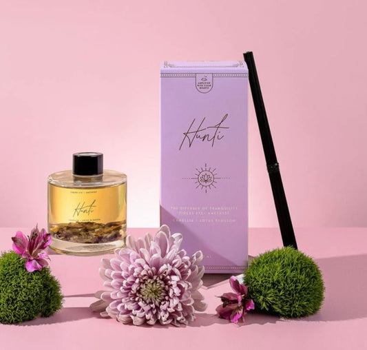Hunti Diffuser - Camellia & Lotus Blossom