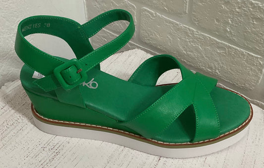 Menzies Wedge Emerald Green