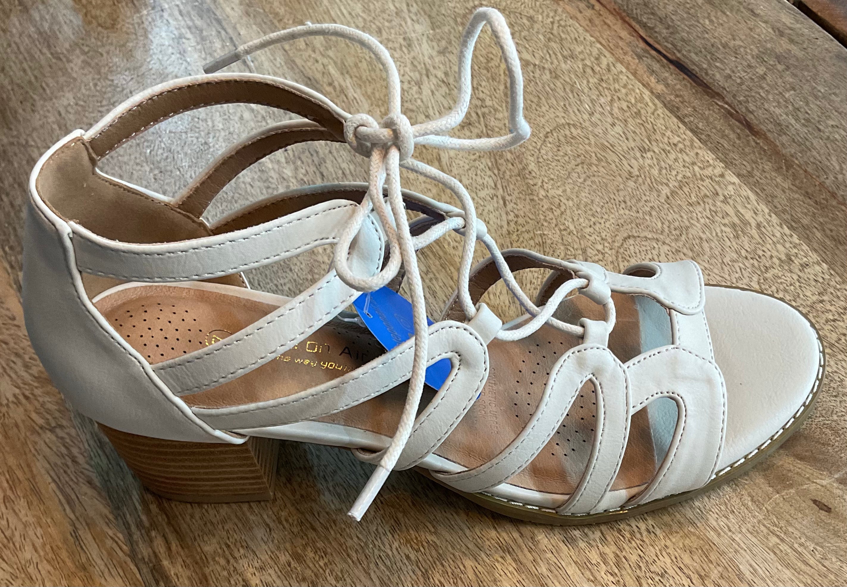 Rhea Beige - Emelda's Shoes