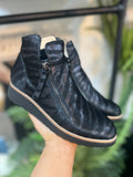 Ohmyes Black Pony - Emelda's Shoes